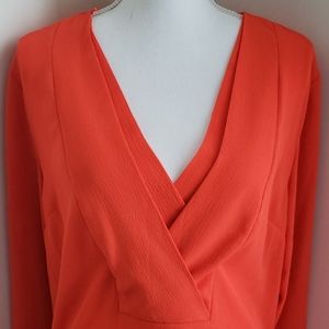 NWT Vince Camuto Bright Cerise Clementine Double Vneck Tunic